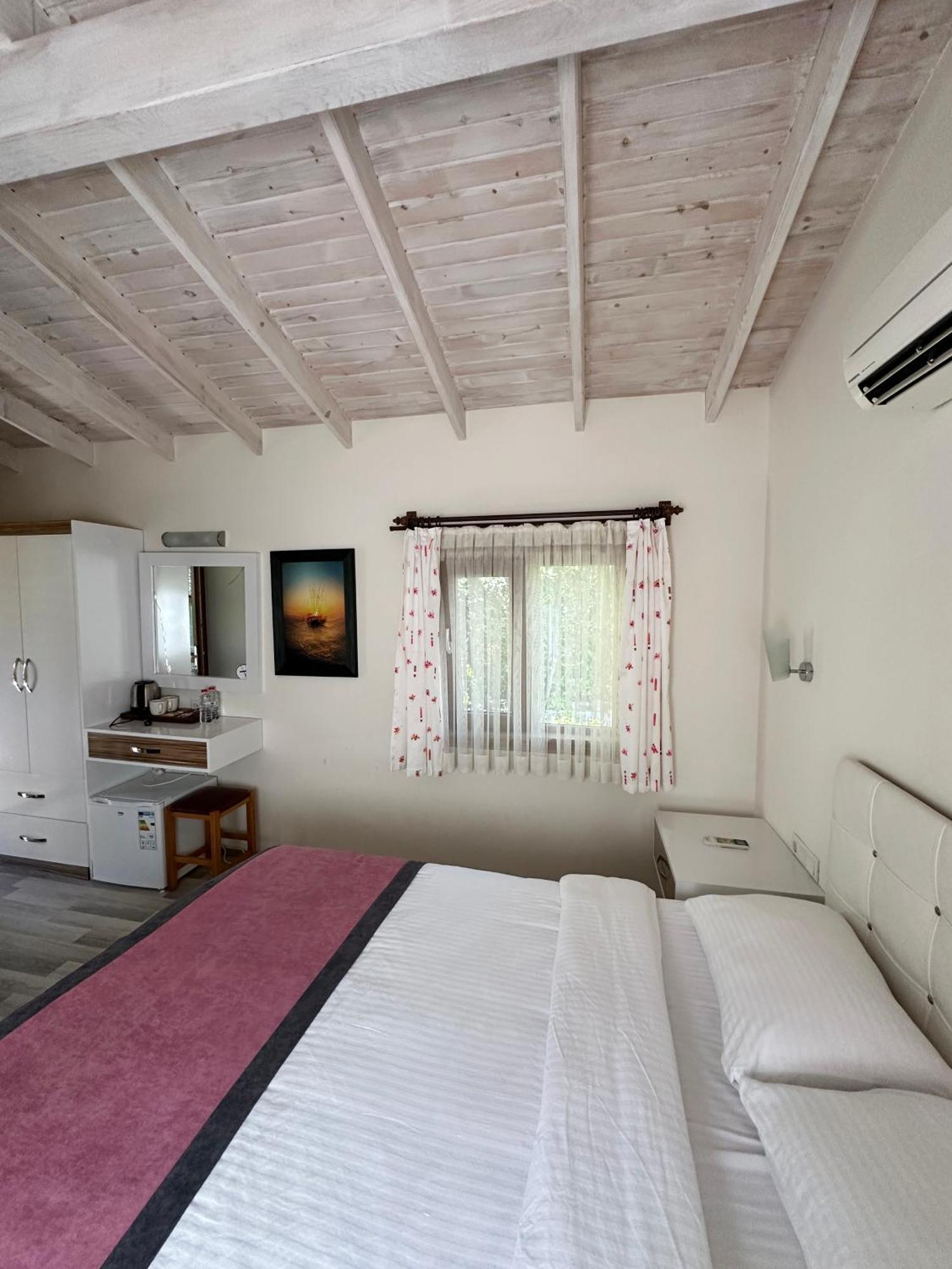 Azur Hotel Çıralı エクステリア 写真