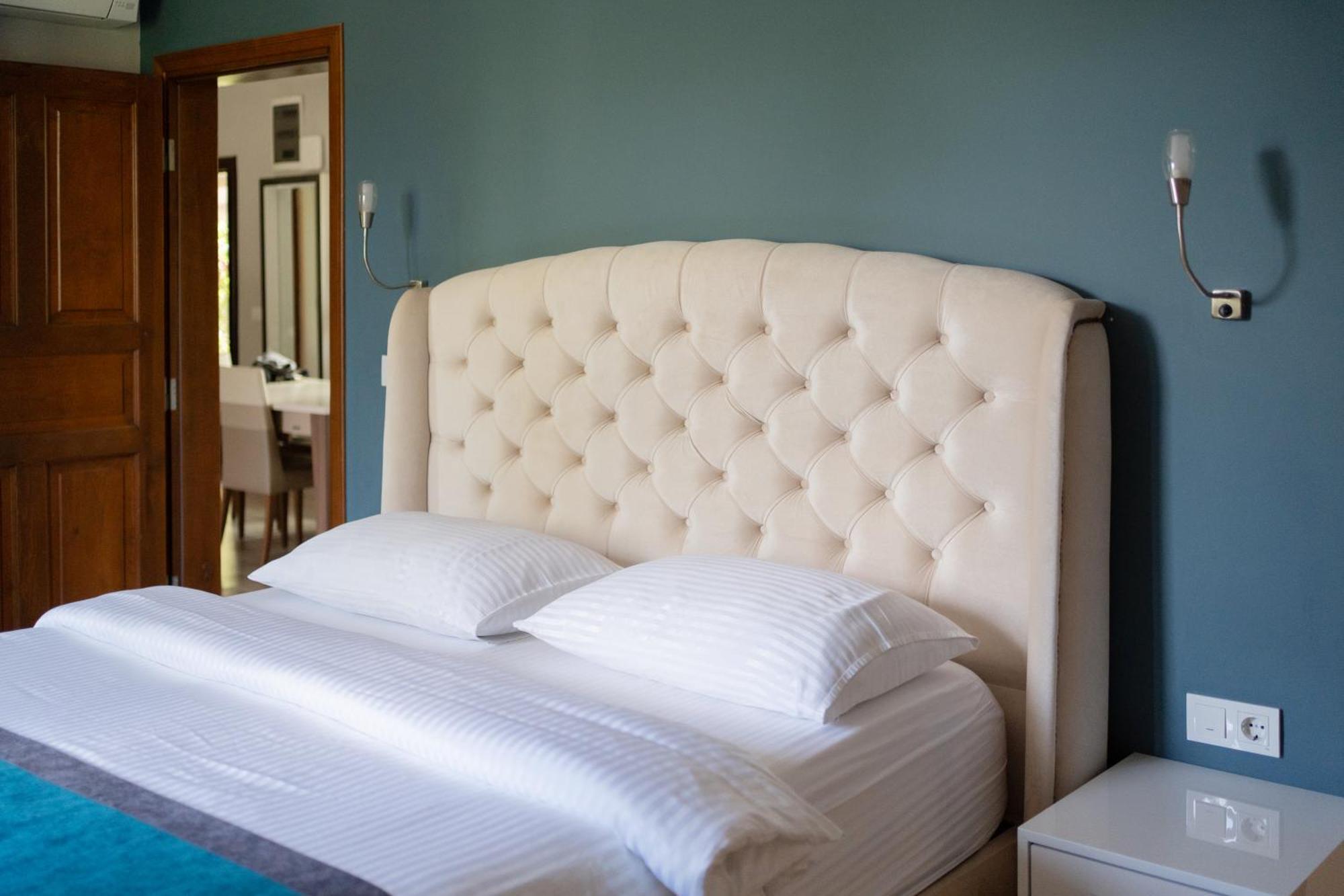 Azur Hotel Çıralı エクステリア 写真