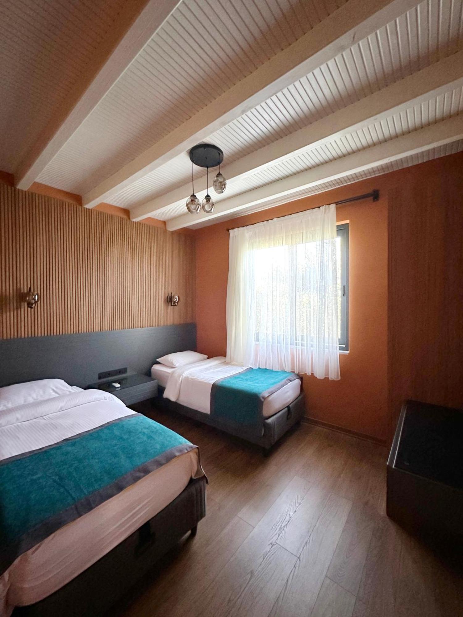 Azur Hotel Çıralı エクステリア 写真